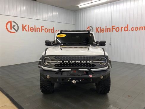 Used 2021 Ford Bronco Badlands image 2