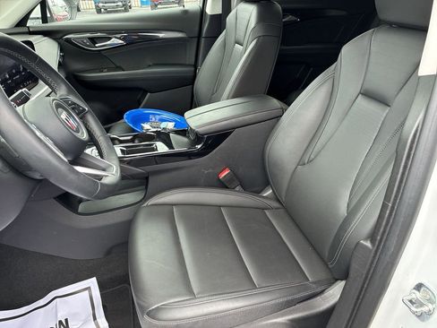 Used 2025 Buick Envision Preferred image 11