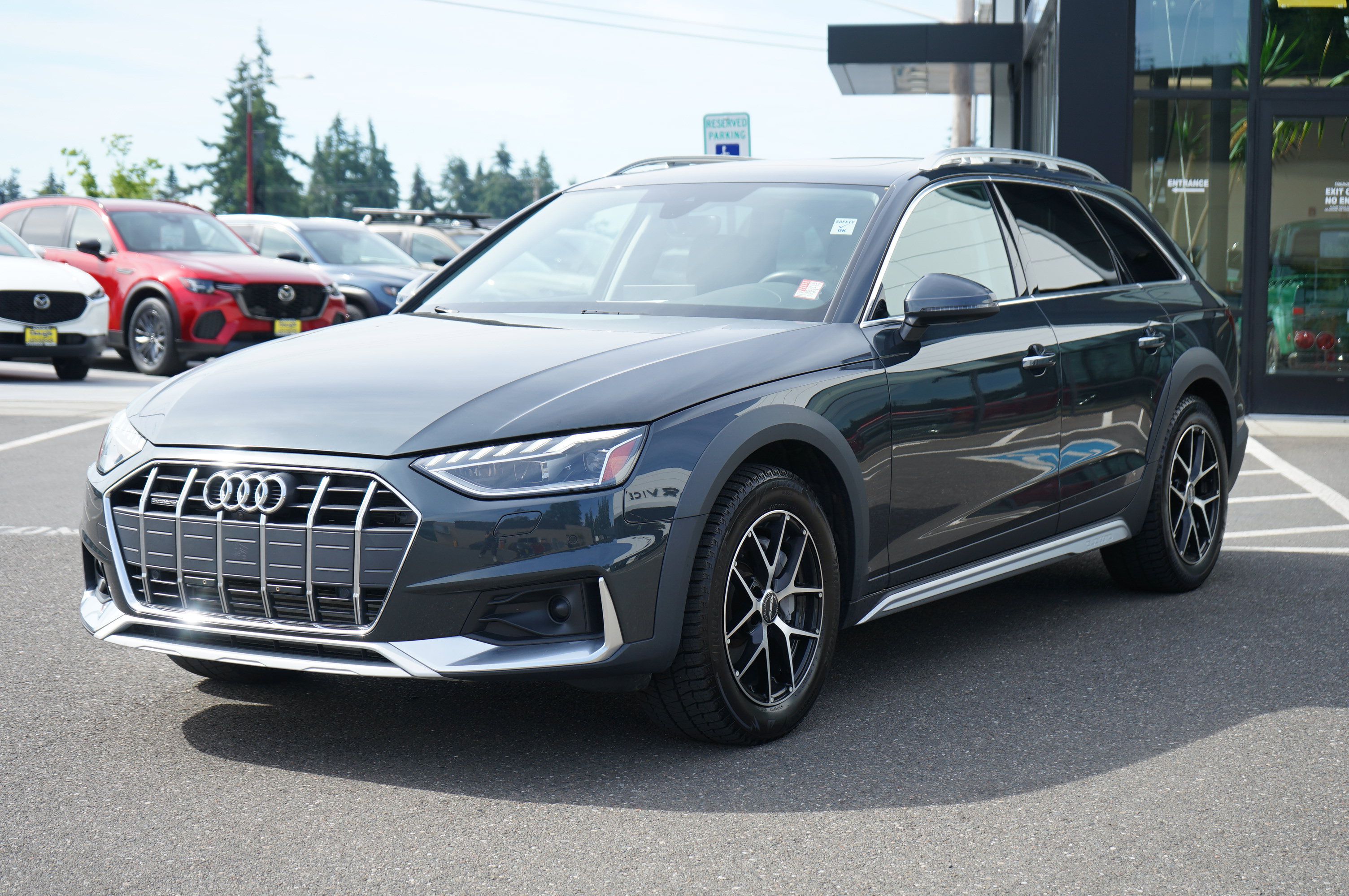 Used 2023 Audi A4 2.0T allroad Premium Plus AWD/4WD image 8