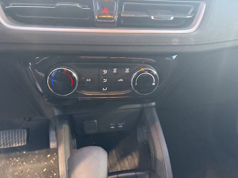 Certified 2025 Chevrolet TrailBlazer LT image 12