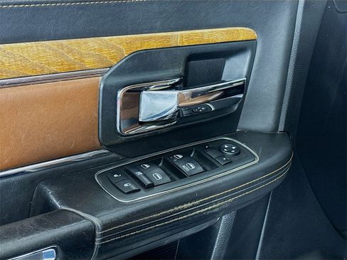 Used 2014 RAM 3500 Laramie Longhorn image 18