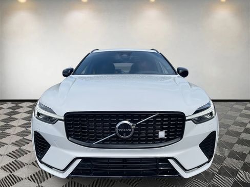 Used 2024 Volvo XC60 T8 Polestar w/ Protection Package Premier image 7