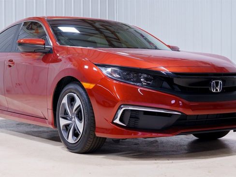 Used 2020 Honda Civic LX image 1