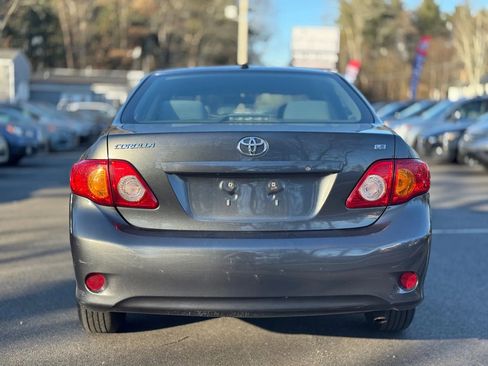 Used 2010 Toyota Corolla LE w/ All Weather Guard Pkg image 6