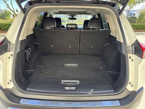 Used 2021 Nissan Rogue Platinum image 10