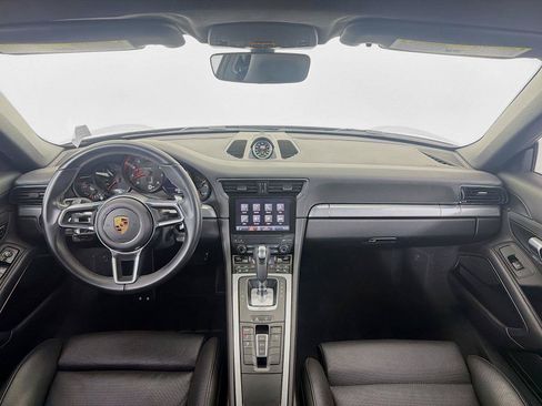 Used 2018 Porsche 911 Carrera S RWD image 14