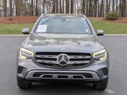 Used 2020 Mercedes-Benz GLC 300 image 3