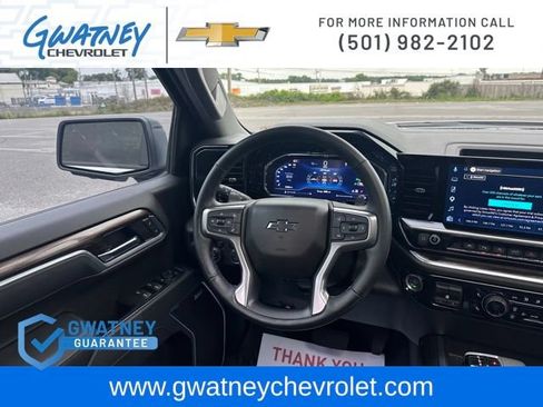 Used 2025 Chevrolet Silverado 1500 RST AWD/4WD image 28