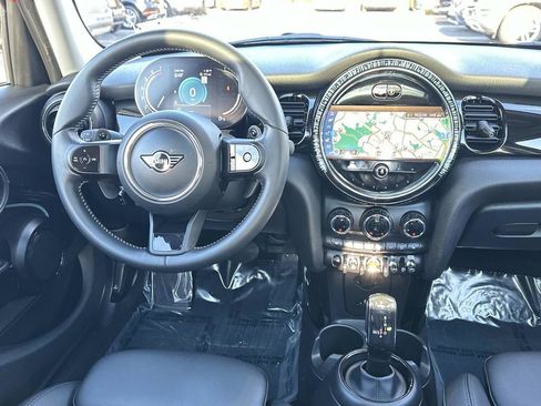 Used 2023 MINI Cooper S image 10