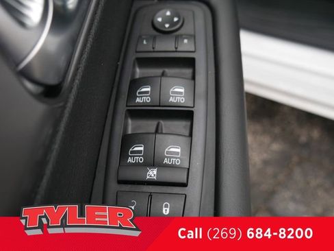 New 2026 Chrysler Voyager LX image 23
