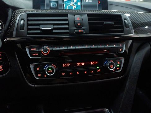 Used 2018 BMW M3 image 46