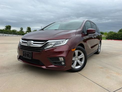 Used 2019 Honda Odyssey EX image 9