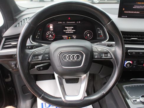 Used 2017 Audi Q7 3.0T Premium Plus AWD/4WD image 17