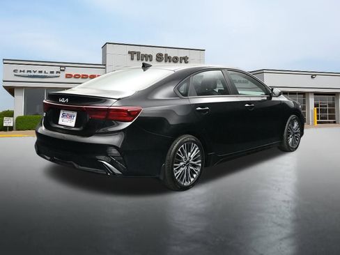 Used 2024 Kia Forte GT-Line w/ GT-Line Premium Package FWD image 5