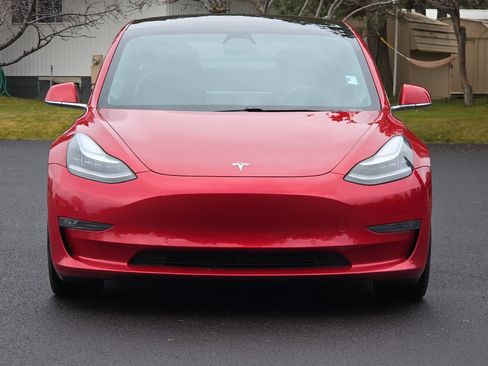 Used 2020 Tesla Model 3 Long Range image 10