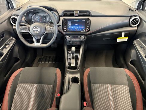 New 2025 Nissan Versa SR image 2