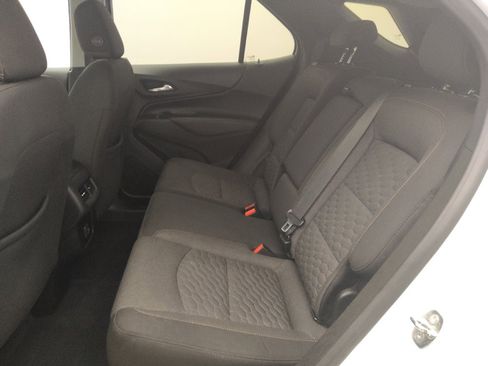 Used 2020 Chevrolet Equinox LT FWD image 18