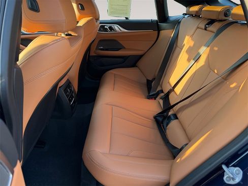 Used 2025 BMW 440i xDrive w/ Premium Package image 13