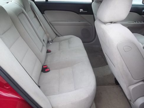 Used 2009 Ford Fusion SE image 9