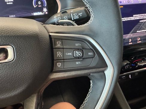 Used 2025 Jeep Grand Cherokee L Limited w/ Trailer Tow Package image 37