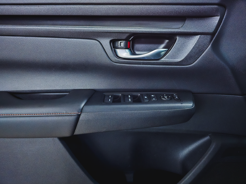 Used 2024 Honda CR-V Sport image 16