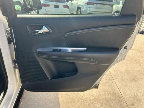 Used 2012 Dodge Journey R/T image 15