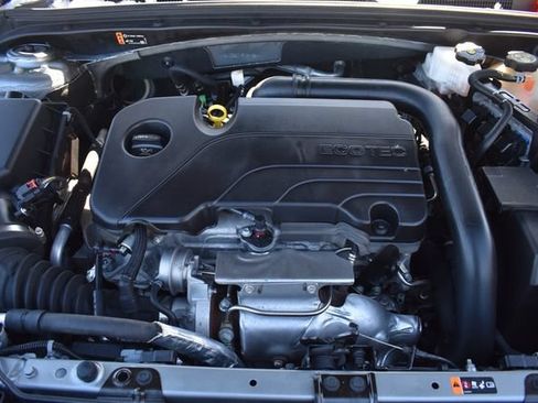 Certified 2023 Chevrolet Malibu LT FWD image 33
