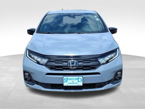 Used 2025 Honda Odyssey Sport-L image 2