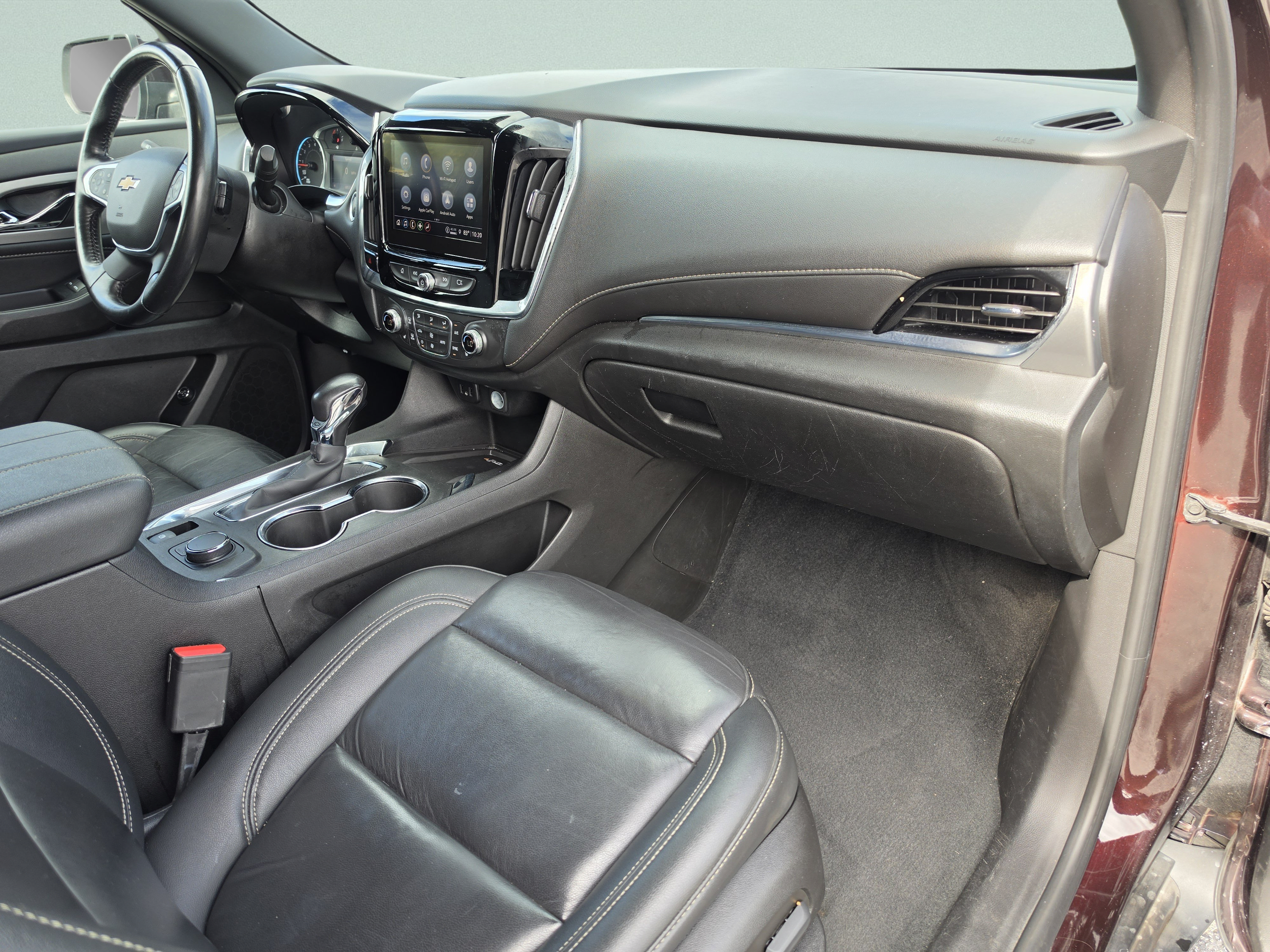Used 2022 Chevrolet Traverse LT FWD image 18