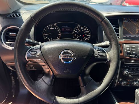 Used 2016 Nissan Pathfinder SL w/ SL Tech Package AWD/4WD image 34