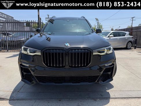 Used 2021 BMW X7 M50i w/ Executive Package AWD/4WD image 2