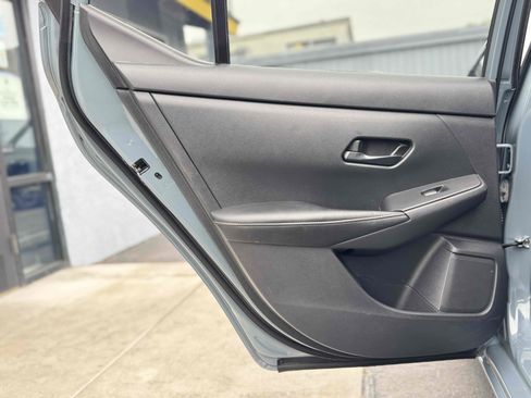 Used 2024 Nissan Sentra SV image 33