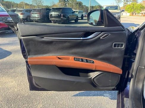 Used 2018 Maserati Ghibli image 17