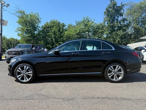Used 2018 Mercedes-Benz C 300 4MATIC Sedan image 4