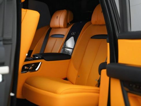 Certified 2024 Rolls-Royce Cullinan Black Badge w/ Driver's Package AWD/4WD image 20
