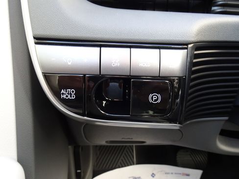 New 2026 Hyundai Ioniq 5 SEL image 21