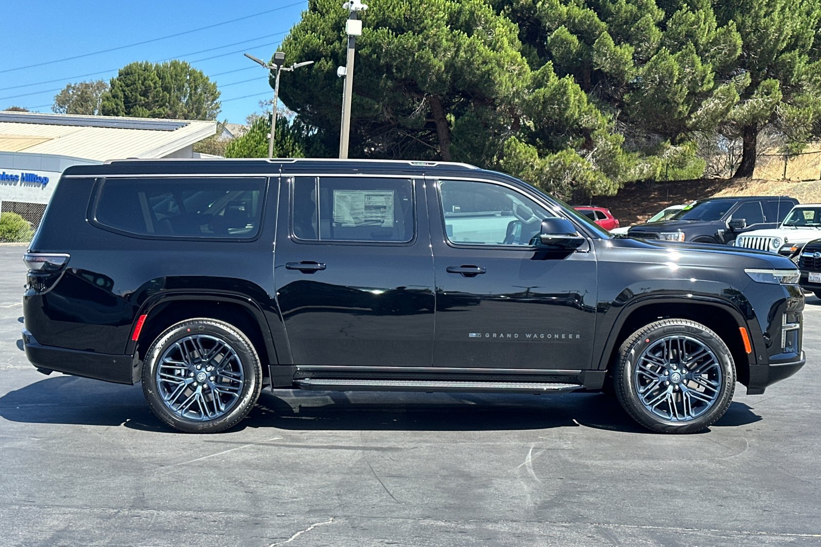 New 2026 Jeep Grand Wagoneer L 4WD image 3