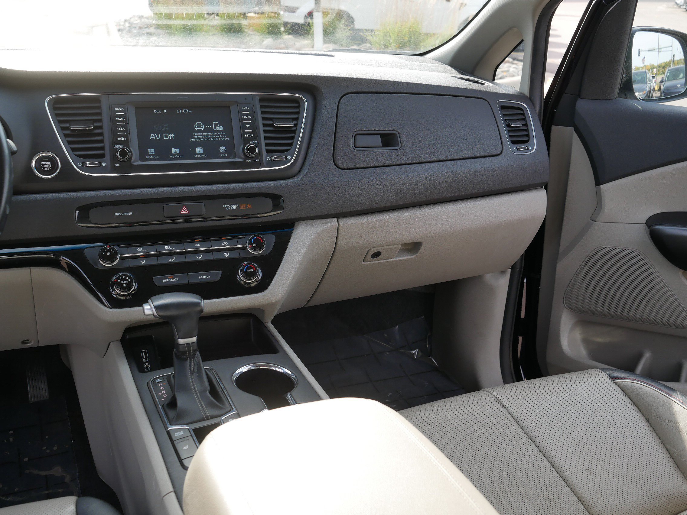 Used 2020 Kia Sedona EX FWD image 23