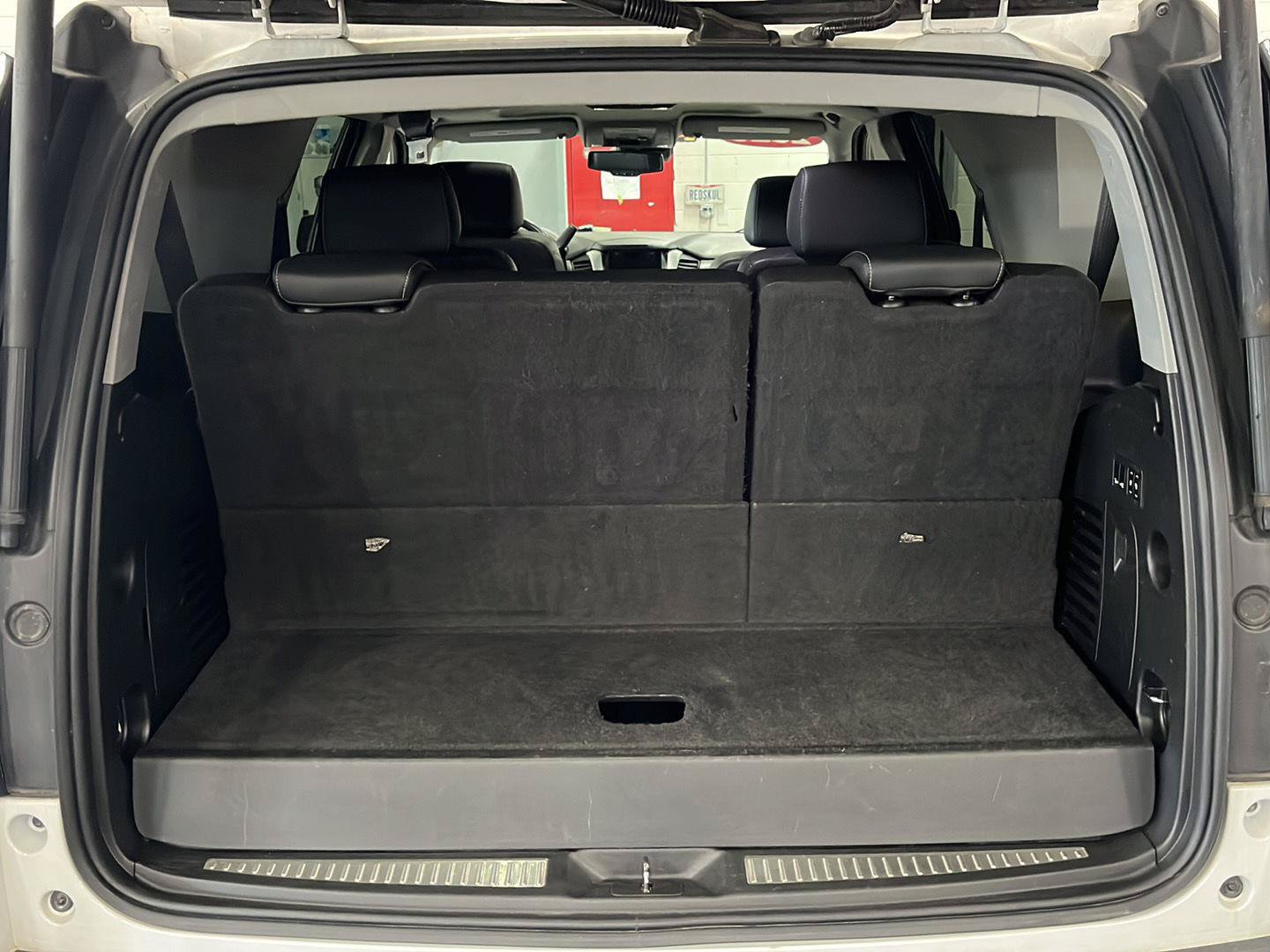 Used 2020 GMC Yukon SLT AWD/4WD image 7