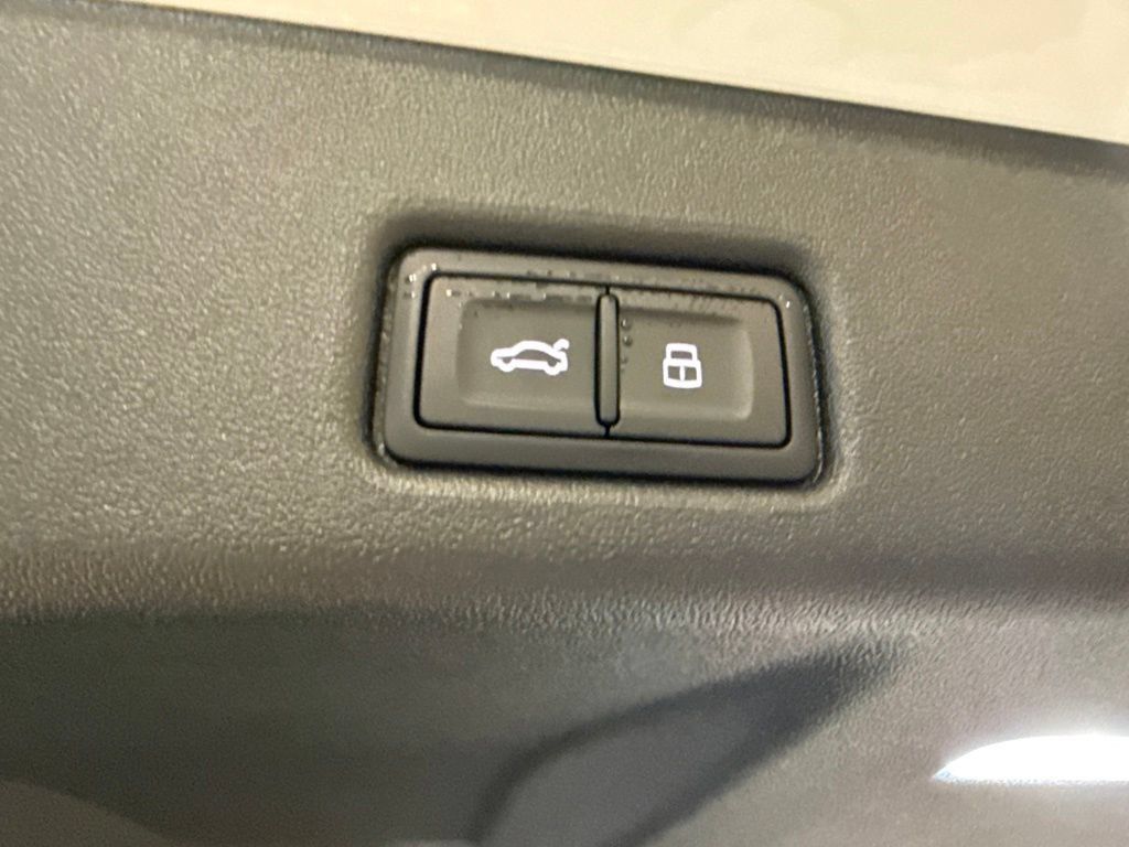 New 2026 Audi Q5 Premium AWD/4WD image 19
