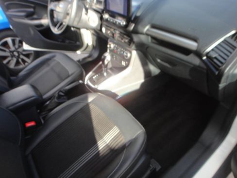 Used 2021 Ford EcoSport SES image 16