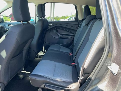 Used 2018 Ford Escape SE FWD image 27