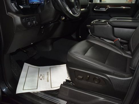 Used 2024 Chevrolet Silverado 2500 LT w/ All Star Edition image 42