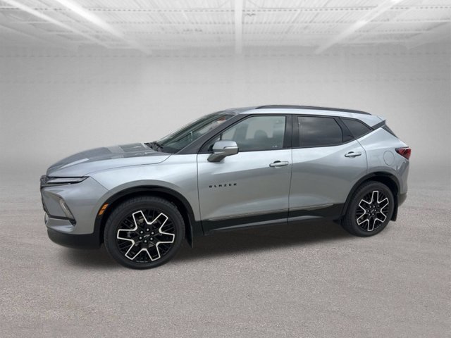 Used 2024 Chevrolet Blazer RS w/ Driver Confidence II Package AWD/4WD image 14