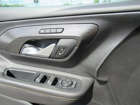 Used 2020 GMC Terrain SLT w/ Preferred Package FWD image 22