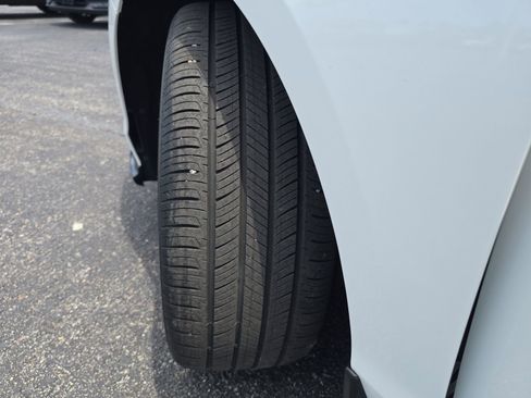 Certified 2023 Honda Accord EX-L image 28