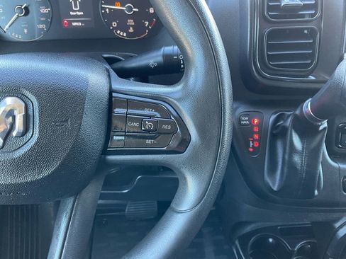 Used 2023 RAM ProMaster 2500 image 21