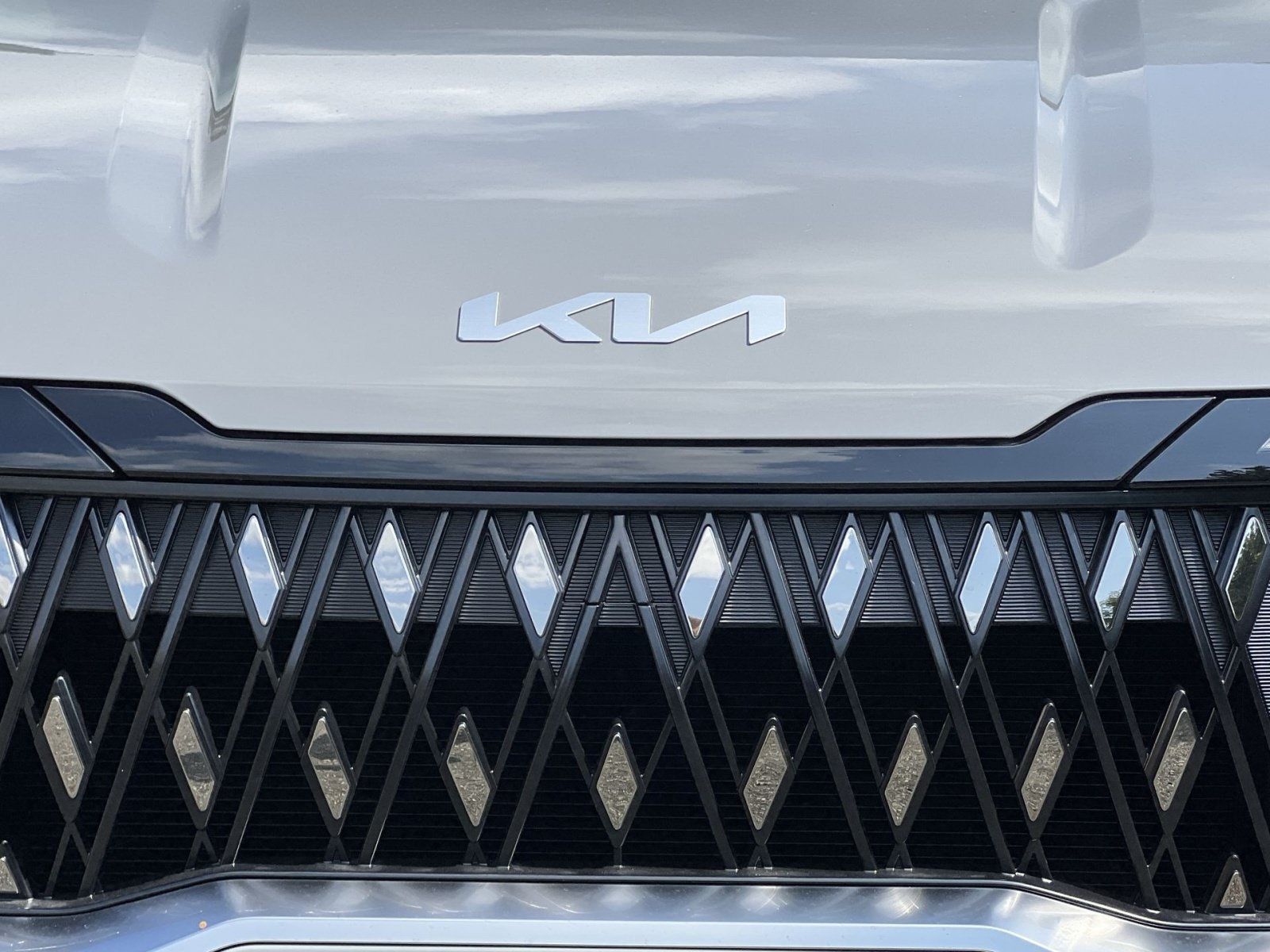 New 2027 Kia Carnival FWD image 12