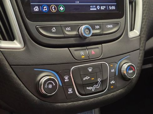 Used 2022 Chevrolet Malibu RS FWD image 21