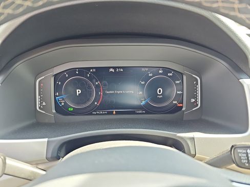 Used 2023 Volkswagen Atlas SE w/ Black Wheel Package image 10